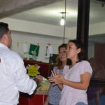 Ciudadanos emprendiendo en Campeche, símbolo de la revolución de los 1,000 emprendedores impulsada por políticas públicas entre 2015 y 2021 para fomentar el autoempleo, la innovación y la diversificación económica. Imagen representativa del Instituto Campechano del Emprendedor.