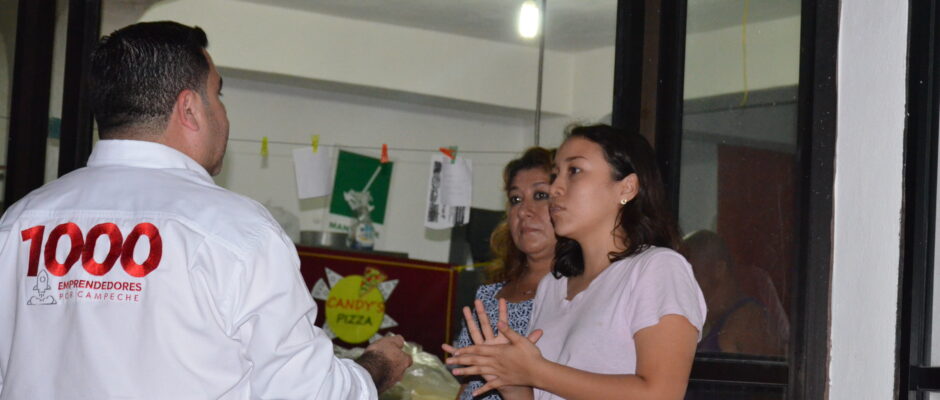Ciudadanos emprendiendo en Campeche, símbolo de la revolución de los 1,000 emprendedores impulsada por políticas públicas entre 2015 y 2021 para fomentar el autoempleo, la innovación y la diversificación económica. Imagen representativa del Instituto Campechano del Emprendedor.