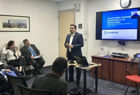 Análisis académico sobre el papel de las instituciones en la diversificación económica de Campeche. Pepe Berzunza expone cómo el Programa Marco 2015–2021 articuló un ecosistema institucional para fortalecer capacidades productivas, reducir la dependencia del petróleo y fomentar la innovación.
