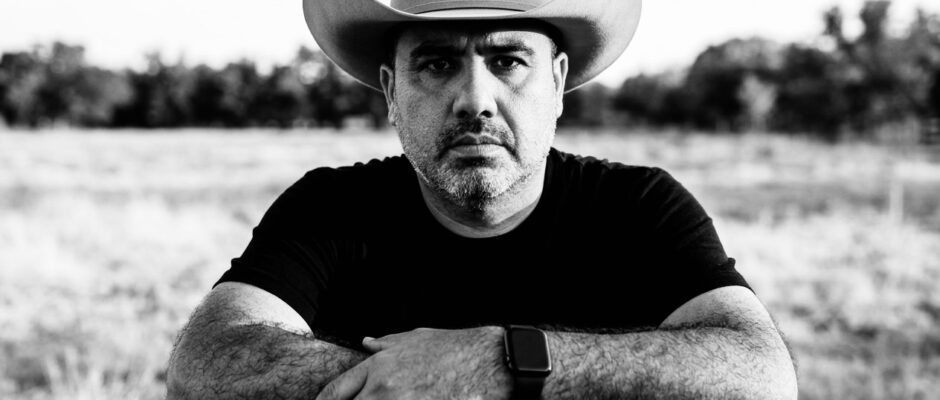 Corrido de Pepe Berzunza: Testimonio de un académico de Harvard perseguido político por su defensa democrática..